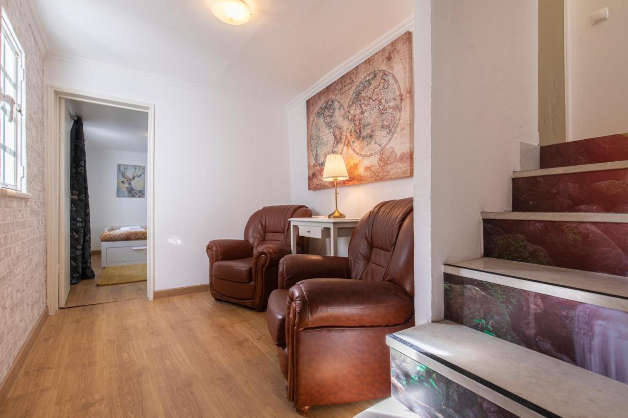 3 Bedroom Apt Near Av. Liberdade Lisboa Eksteriør bilde